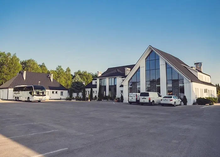 Garden Hotel- Jestesmy W Trakcie Modernizacji Hotel 3*