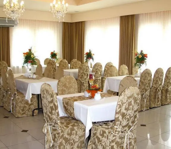 Hotel Garden Hotel- Jestesmy W Trakcie Modernizacji 3*