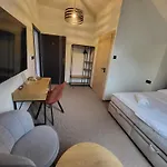 Garden Hotel- Jestesmy W Trakcie Modernizacji Hotel 3*