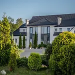 Garden Hotel- Jestesmy W Trakcie Modernizacji