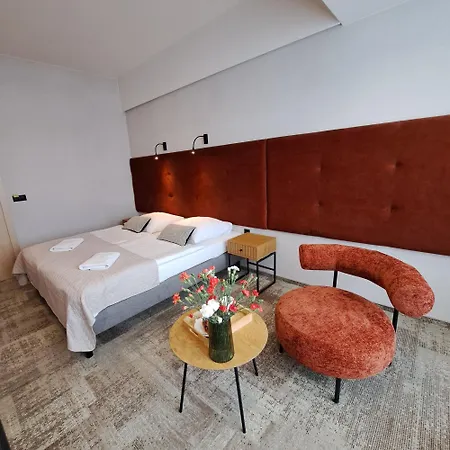 Garden - Bezplatny Parking Hotel Cracovia