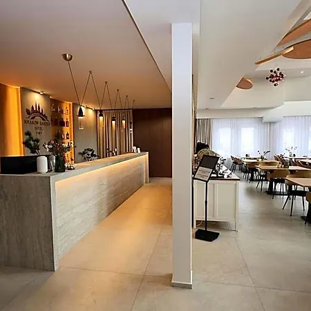 Hotel Garden - Bezplatny Parking 3*