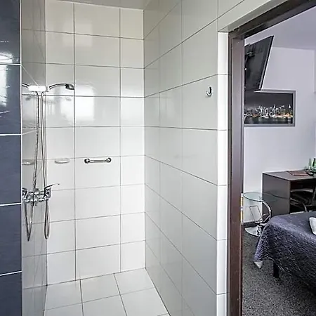 Hotel Garden - Bezplatny Parking 3*