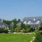 Garden Hotel- Jesteśmy W Trakcie Modernizacji Hotel 3*