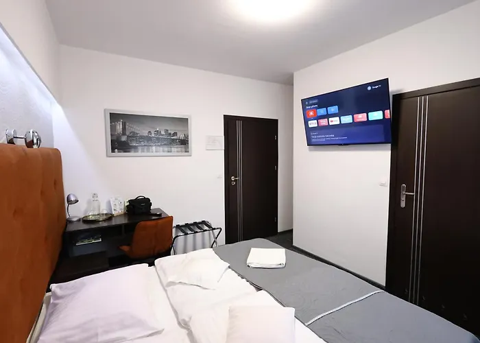 Hotel Garden Hotel- Jestesmy W Trakcie Modernizacji