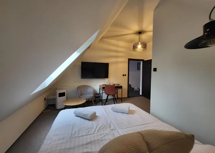 Garden Hotel- Jestesmy W Trakcie Modernizacji Krakov