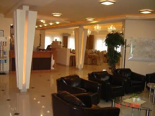 Garden Hotel- Jestesmy W Trakcie Modernizacji Hotel 3*
